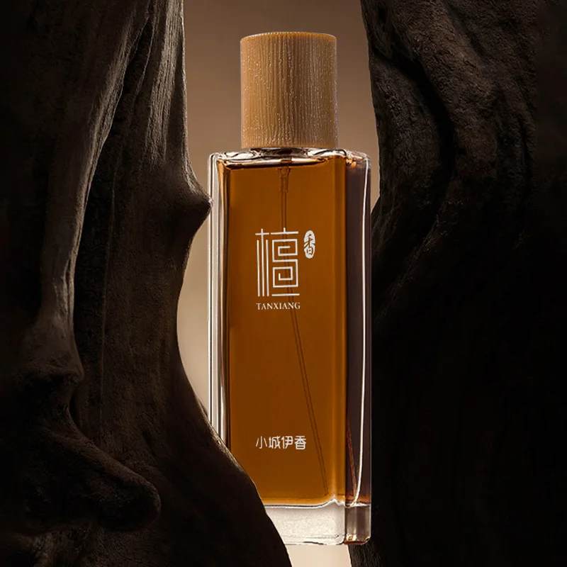 Eau de Toilette al Sandalo 50m - Jeans recensione e prezzo